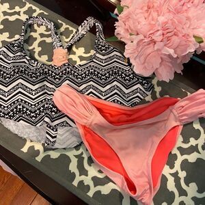 Black & Peach Bikini 👙 Small